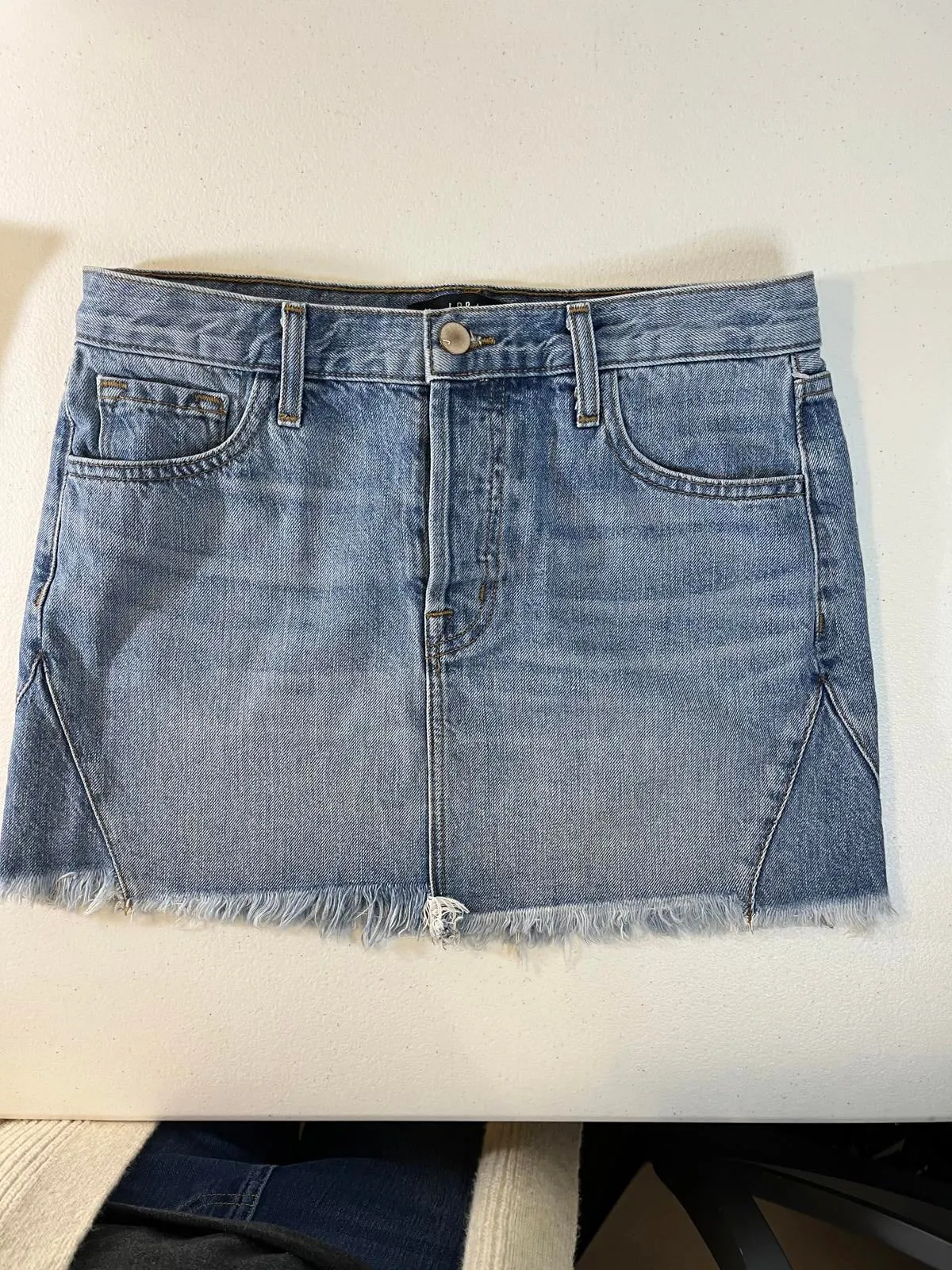 J Brand Stylish Denim Bonny Mini Skirt Waist 24 Length `13"